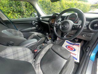 /photos/8466/f4f4092c-03c5-aaac-5c3e-62f250dd1b11_i320x240.jpg
